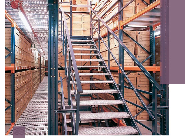 Лестницы складские прочные и безопасные под ключ в Заволжье