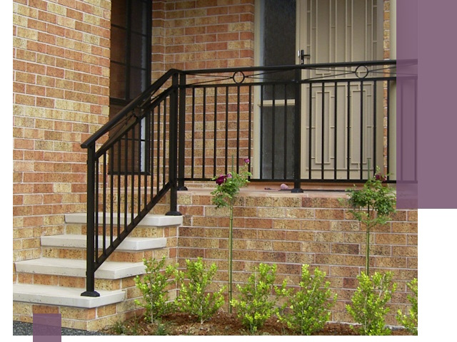 Уличные перила из металла под ключ в Заволжье