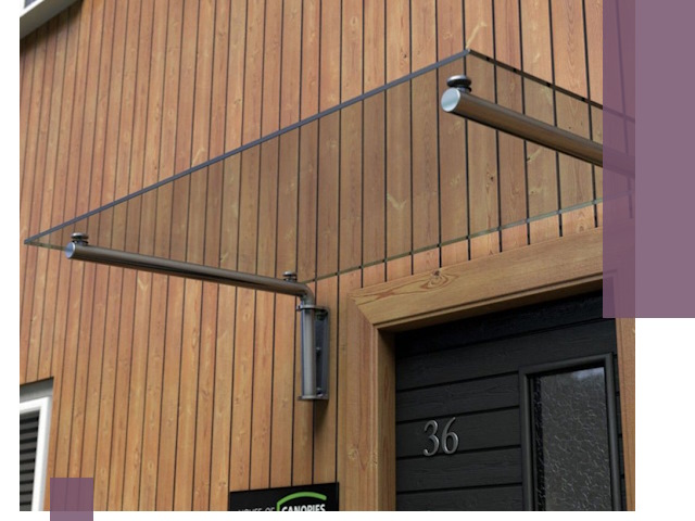 Стеклянные козырьки на входы и фасады в Заволжье