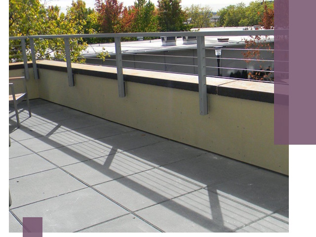 Металлические парапеты под ключ в Заволжье: монтаж и изготовление